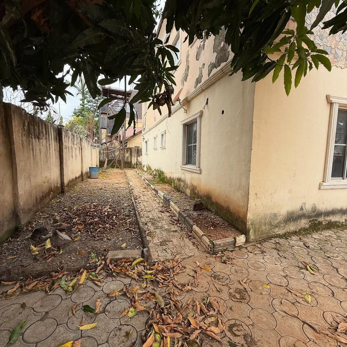 8 Bedroom Fully Detached Duplex with 4 Living Room, Dawaki Abuja, Dawaki, Gwarinpa, Abuja, Detached Duplex for Sale