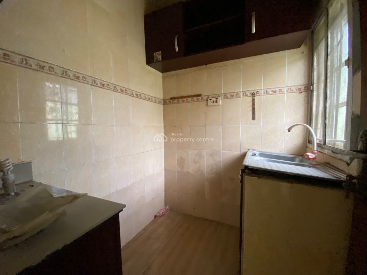 Luxury 2 Bedroom Flat, Gra Phase 1, Magodo, Lagos, Flat / Apartment for Rent