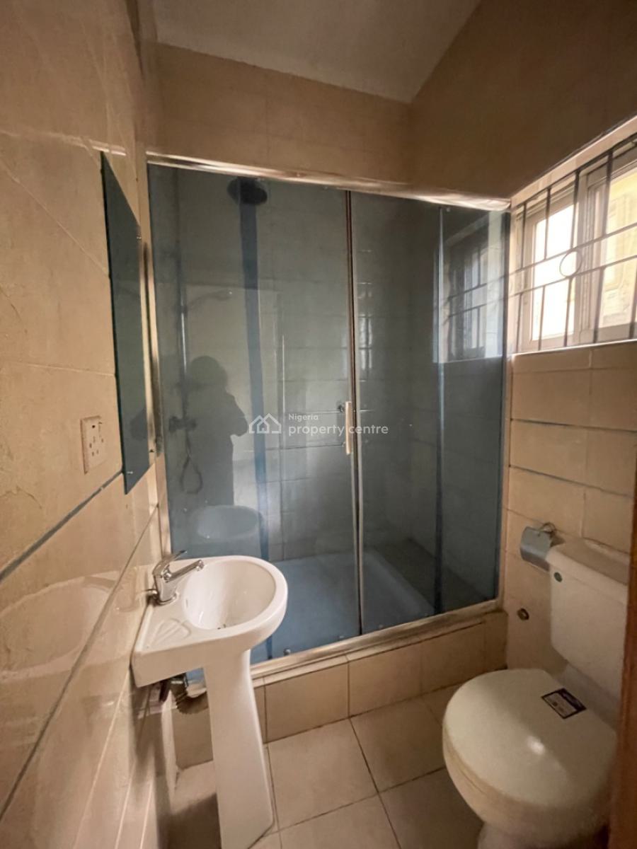 3bedroom & 2bedroom 6 Units for Commercial Use, Ikota, Ikota, Lekki, Lagos, Plaza / Complex / Mall for Rent