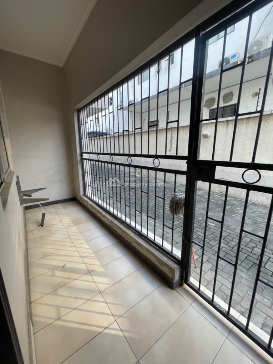 3bedroom & 2bedroom 6 Units for Commercial Use, Ikota, Ikota, Lekki, Lagos, Plaza / Complex / Mall for Rent
