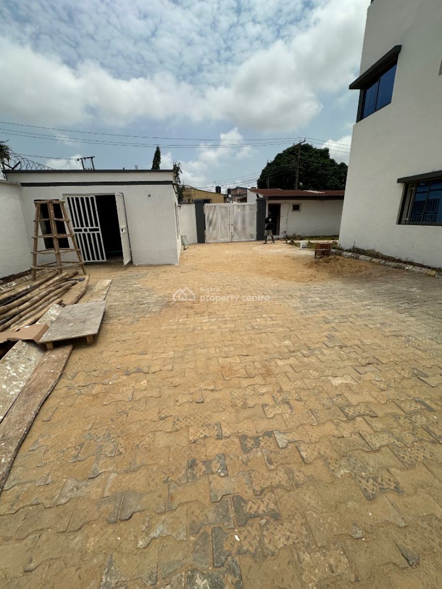 Four Bedroom Semi Detached with a Bq Suitable for Commercial, Off Admiralty Way, Lekki Phase 1, Lekki, Lagos, Semi-detached Duplex for Rent