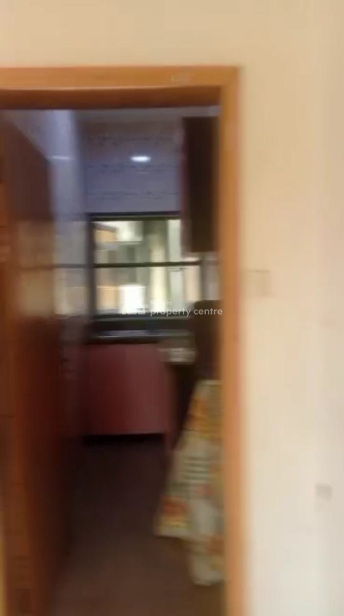 Well Maintained Miniflat with Pop Ceiling, Kitchen Cabinet, Balcony, Onike, Yaba, Lagos, Mini Flat (room and Parlour) for Rent