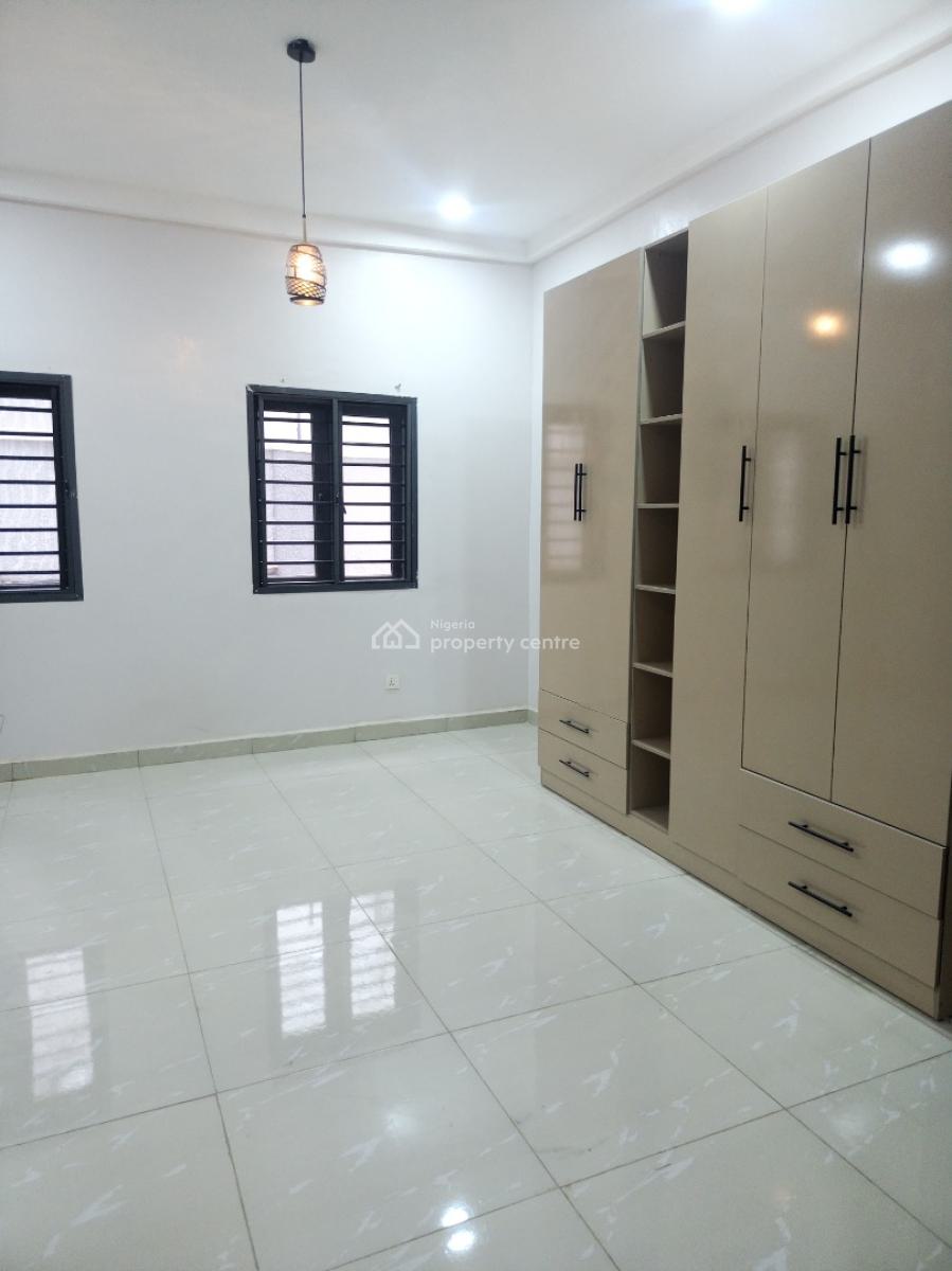 Luxury 3 Bedroom Block of Flats, Gilmore, Jahi, Abuja, Flat / Apartment for Rent
