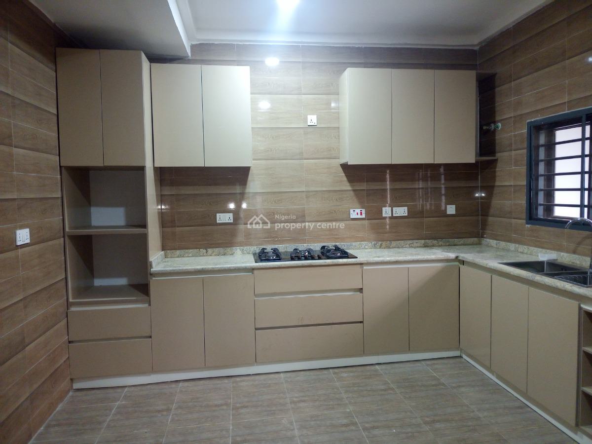 Luxury 3 Bedroom Block of Flats, Gilmore, Jahi, Abuja, Flat / Apartment for Rent