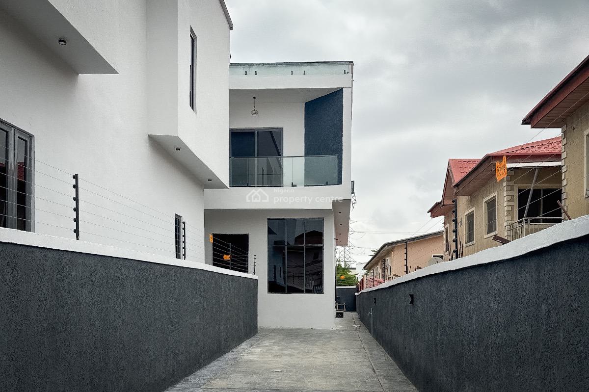 4 Bedroom Semi-detached Duplex + Bq, Thomas Estate, Ajah, Lagos, Semi-detached Duplex for Sale