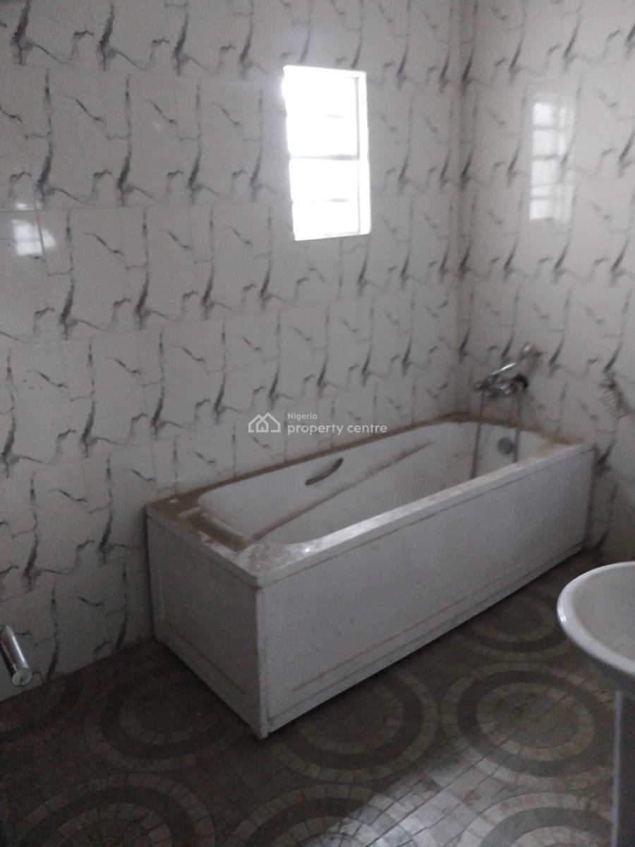 Massively New 3bedrooms Flat Upstairs, Greenwood Estate Opposite Corona School, Sangotedo, Ajah, Lagos, Flat / Apartment for Rent