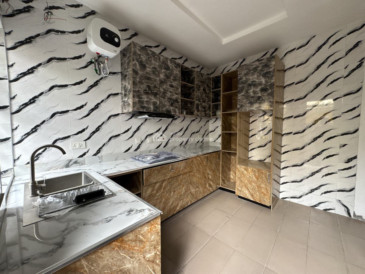 4 Bedroom Terrace Duplex + Bq, Mobil Rd., Ajah, Lagos, Terraced Duplex for Sale
