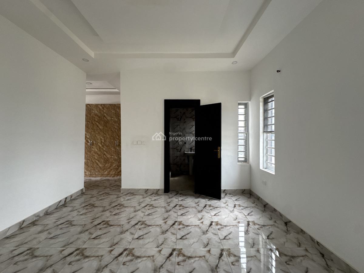 4 Bedroom Terrace Duplex + Bq, Mobil Rd., Ajah, Lagos, Terraced Duplex for Sale