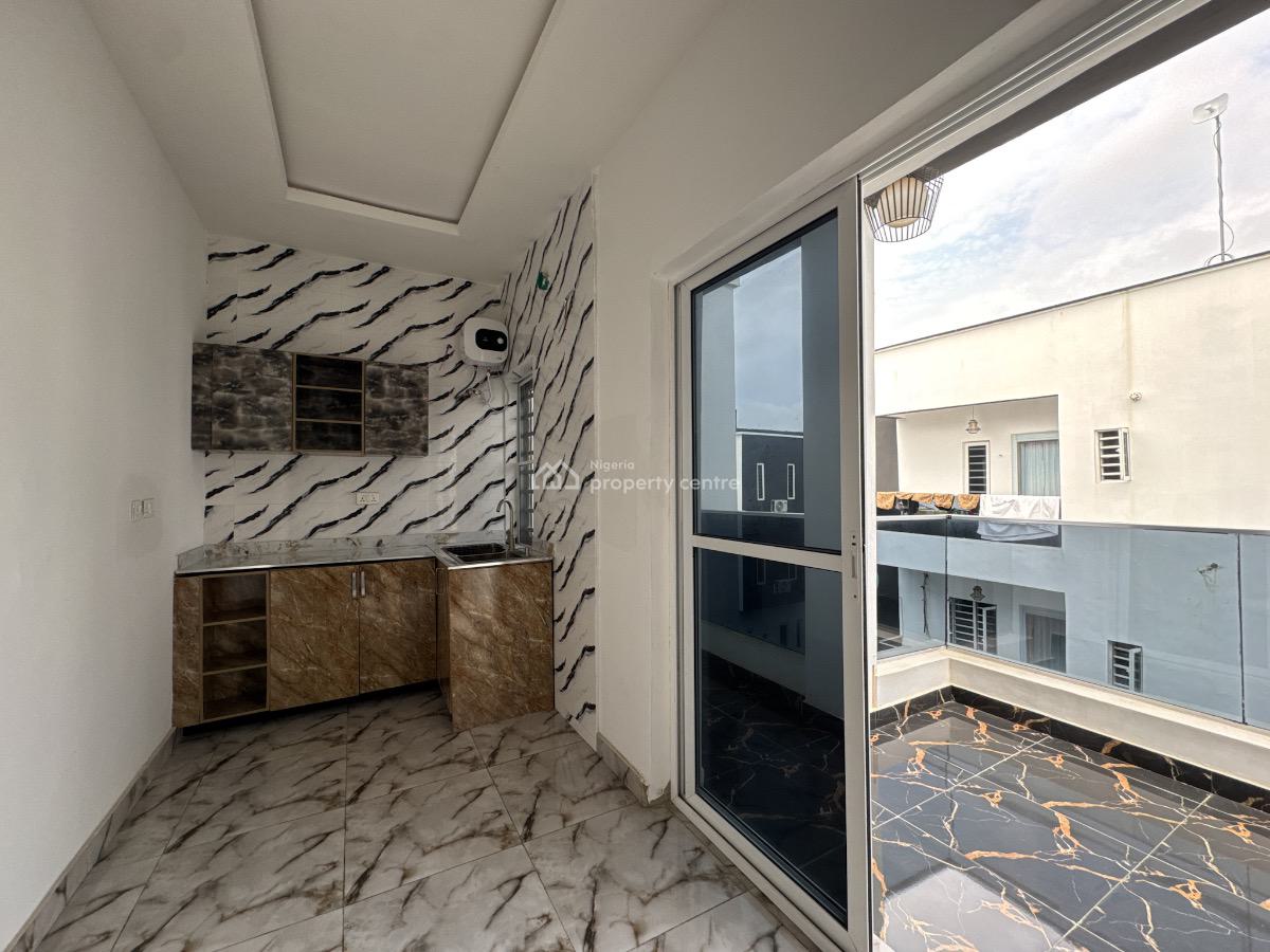 4 Bedroom Terrace Duplex + Bq, Mobil Rd., Ajah, Lagos, Terraced Duplex for Sale