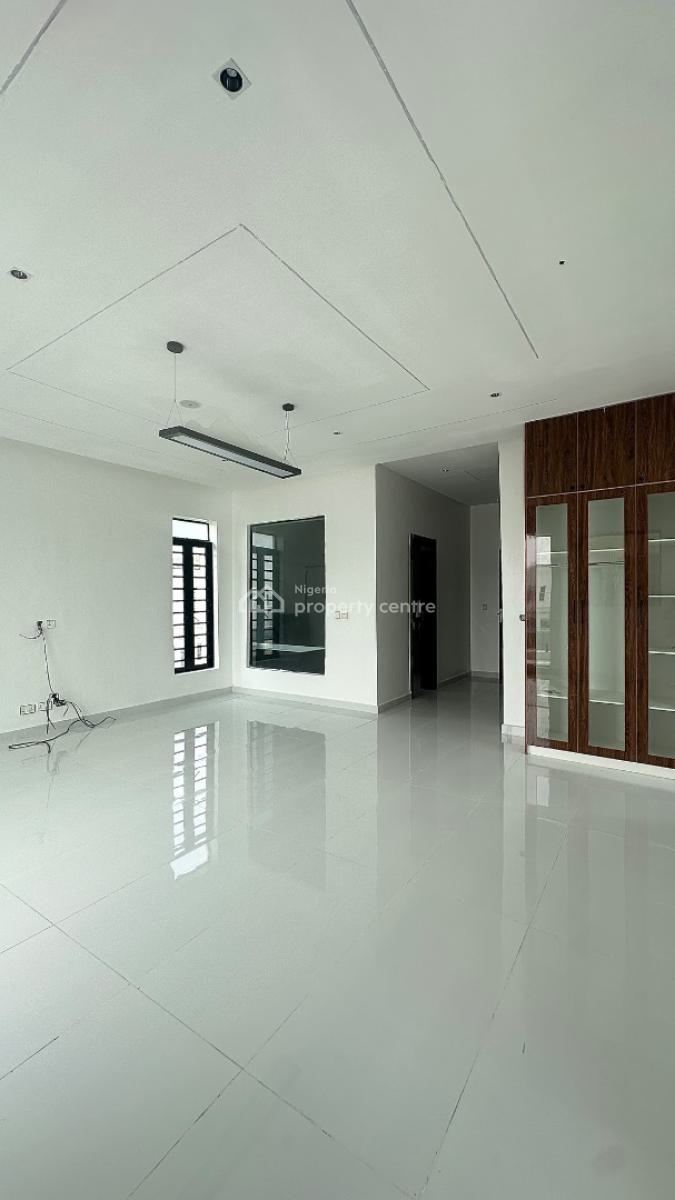 a Splendid and Spacious 5 Bdr Fully Automated Duplex + Bq + Pool, Orchid Road, a Very Nice Estate Guaranteed, Lekki, Lagos, Detached Duplex for Sale