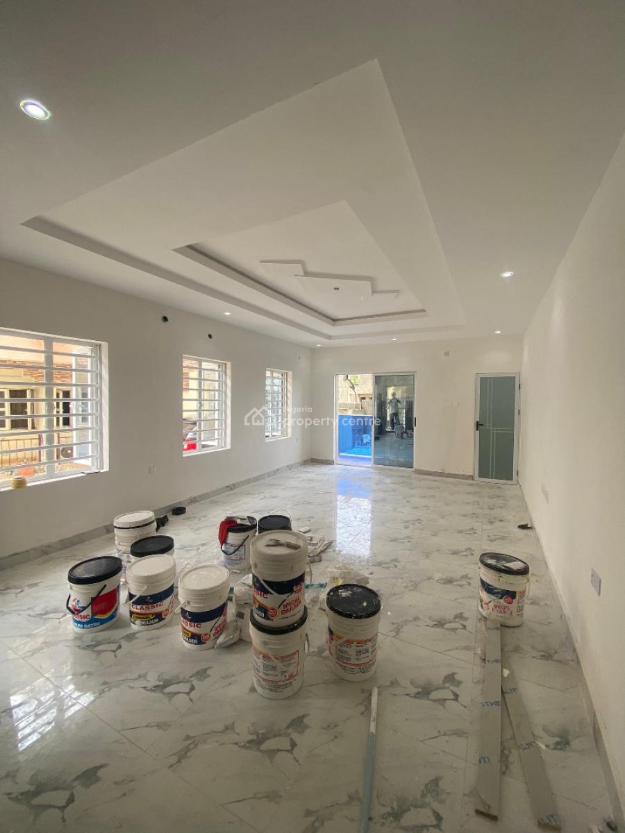Luxury 2bedroom and Parlour, Ogombo Road, Ogombo, Ajah, Lagos, Flat / Apartment for Rent