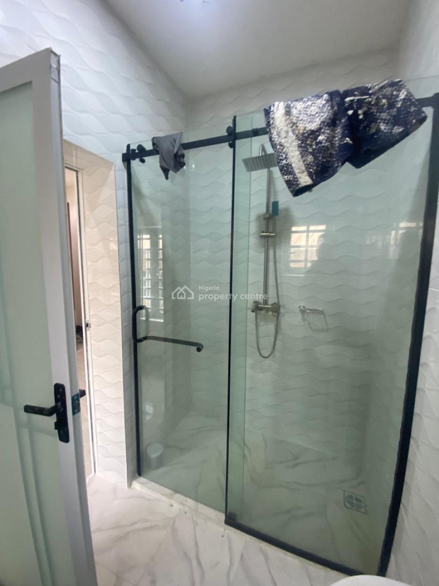 Luxury 2bedroom and Parlour, Ogombo Road, Ogombo, Ajah, Lagos, Flat / Apartment for Rent