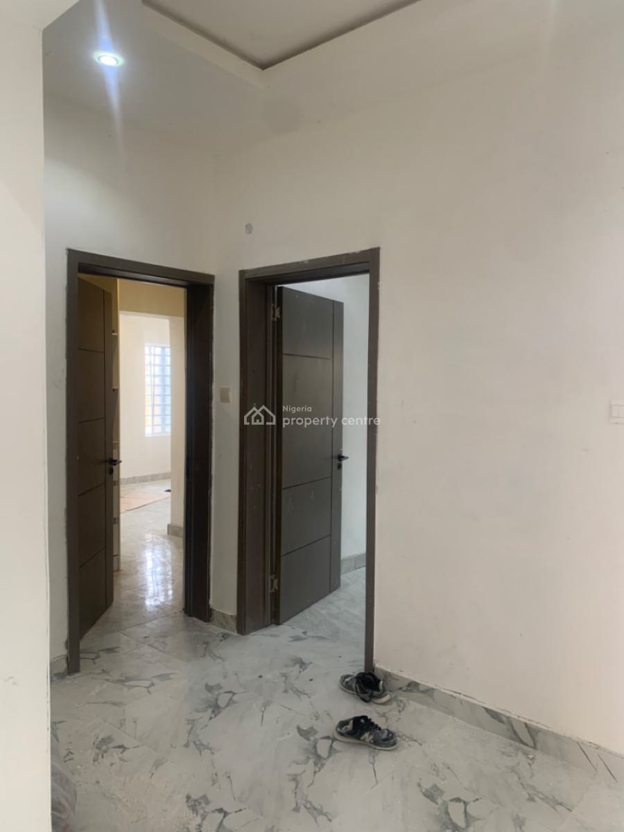Luxury 2bedroom and Parlour, Ogombo Road, Ogombo, Ajah, Lagos, Flat / Apartment for Rent