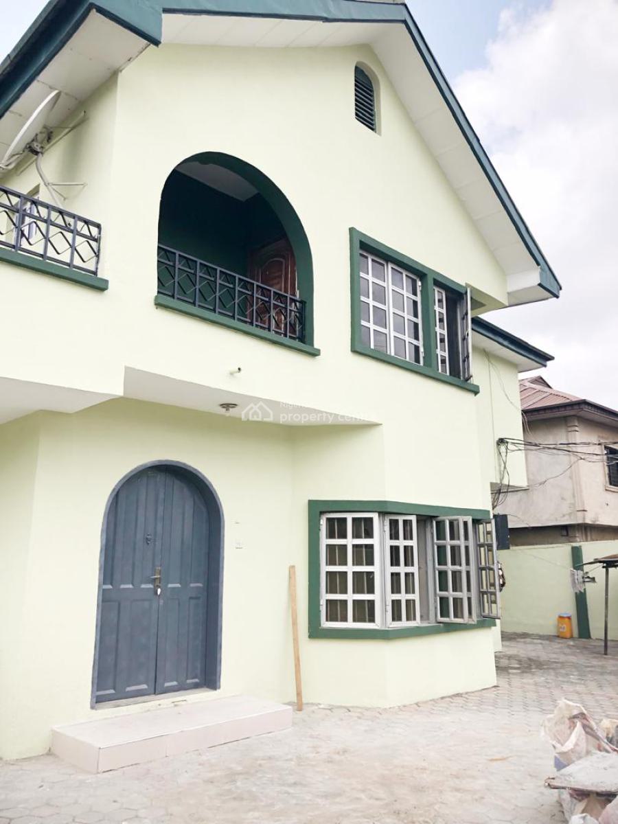 Luxury and Well Maintained 4 Bedroom Apartment, Gra Phase 1, Magodo, Lagos, Flat / Apartment for Rent