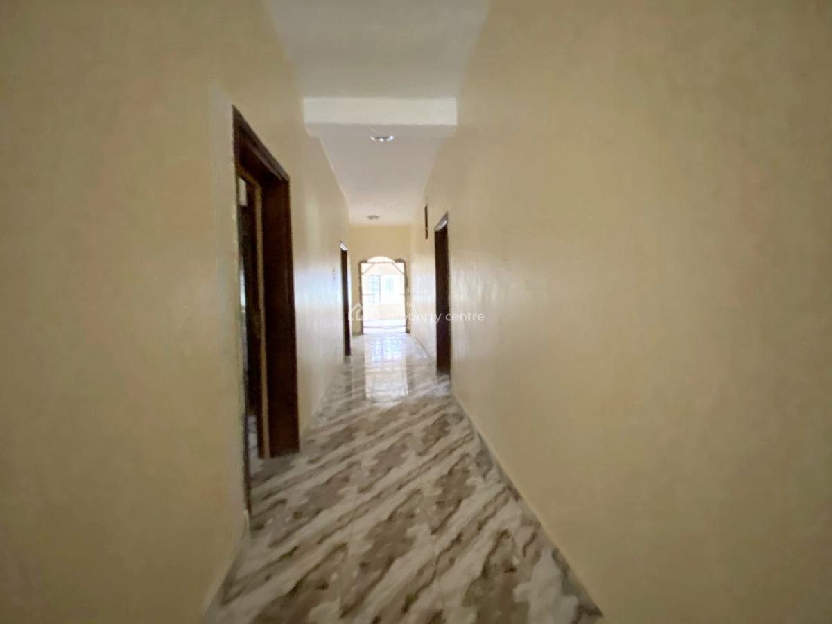 Luxury and Well Maintained 4 Bedroom Apartment, Gra Phase 1, Magodo, Lagos, Flat / Apartment for Rent