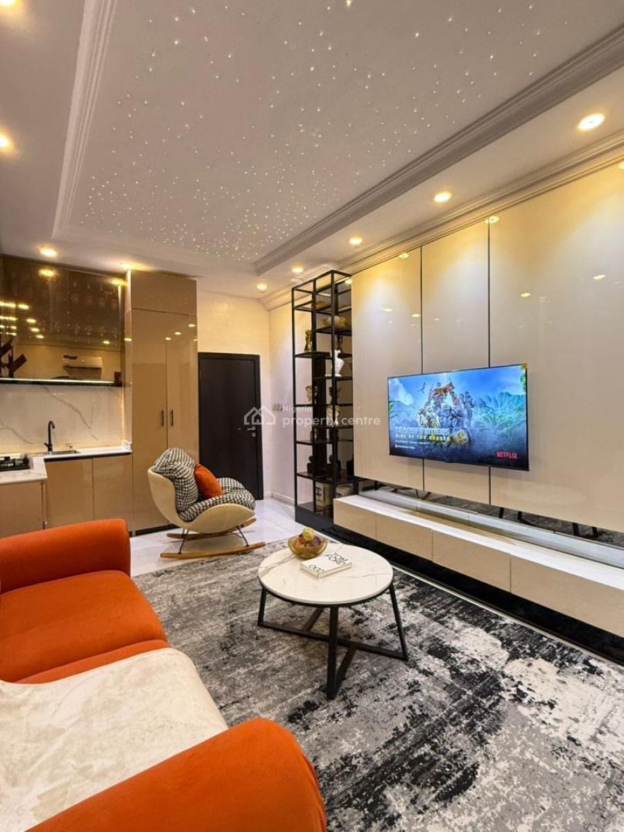 Beautiful 1bed Apartment with a Bathtub &tastefuly Furnished, Osapa London ,lekki ,lagos ,nigeria, Osapa, Lekki, Lagos, Mini Flat (room and Parlour) Short Let