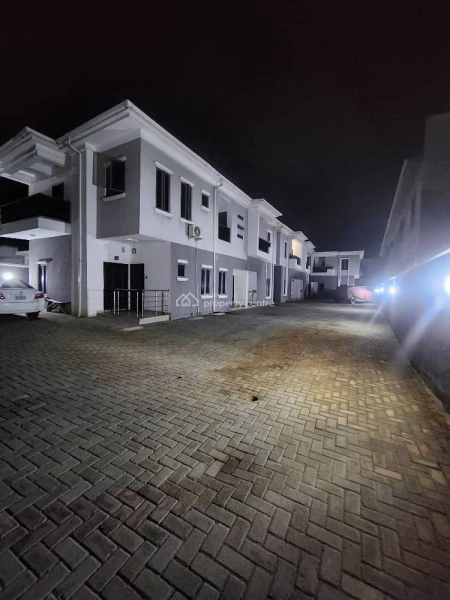 Orchid Furnished Mini Flat (one Bedroom), Orchid, Lekki, Lagos, Mini Flat (room and Parlour) for Rent