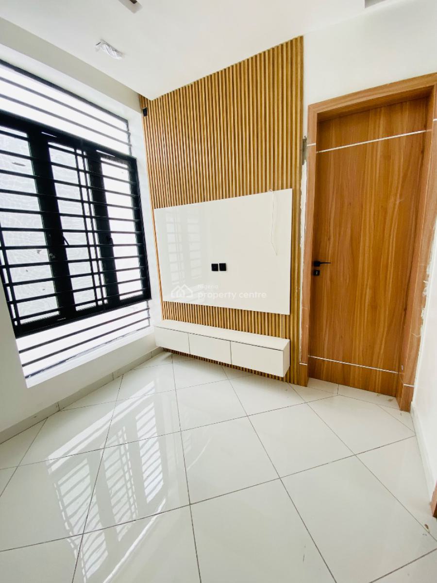 Beautiful 4-bedroom Detached Home, Orchid Road, Lekki, Lagos, Detached Duplex for Sale