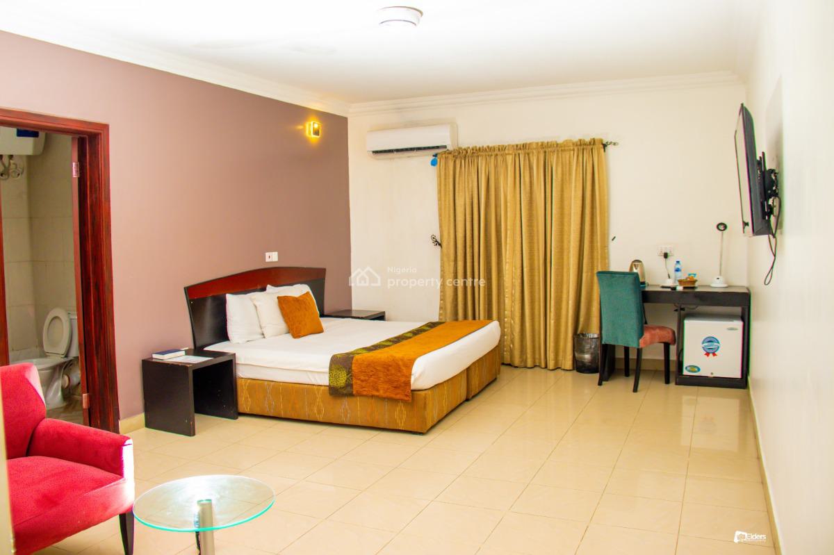 a 32 Rooms Functional Hotel with Conference Hall, Swimming Pool, at Ikeja Gra, Ikeja Gra, Ikeja, Lagos, Hotel / Guest House for Sale