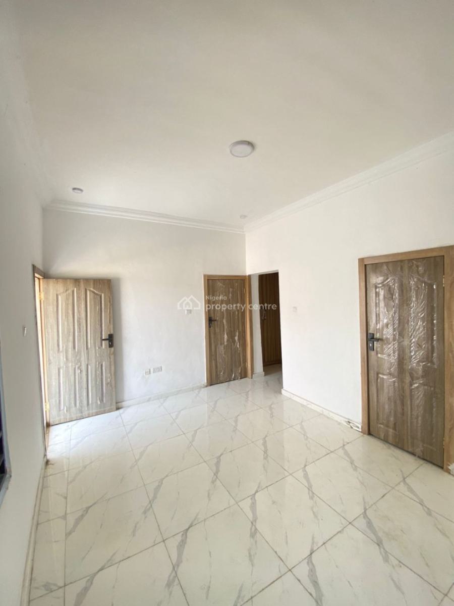 Brand New 3 Bedroom Apartment in an Estate, Ikate, Lekki, Lagos, Flat / Apartment for Rent