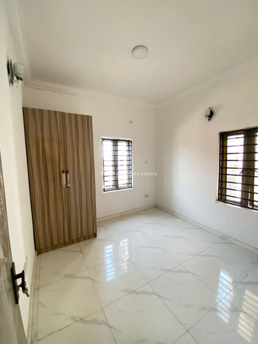 Brand New 3 Bedroom Apartment in an Estate, Ikate, Lekki, Lagos, Flat / Apartment for Rent