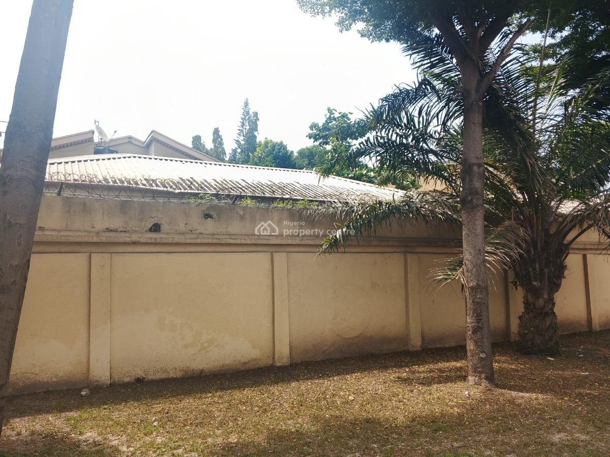 1800 Sq Mts Plot of Land with a Detached House, Along Admiralty Way, Lekki Phase 1, Lekki, Lagos, Commercial Land for Sale
