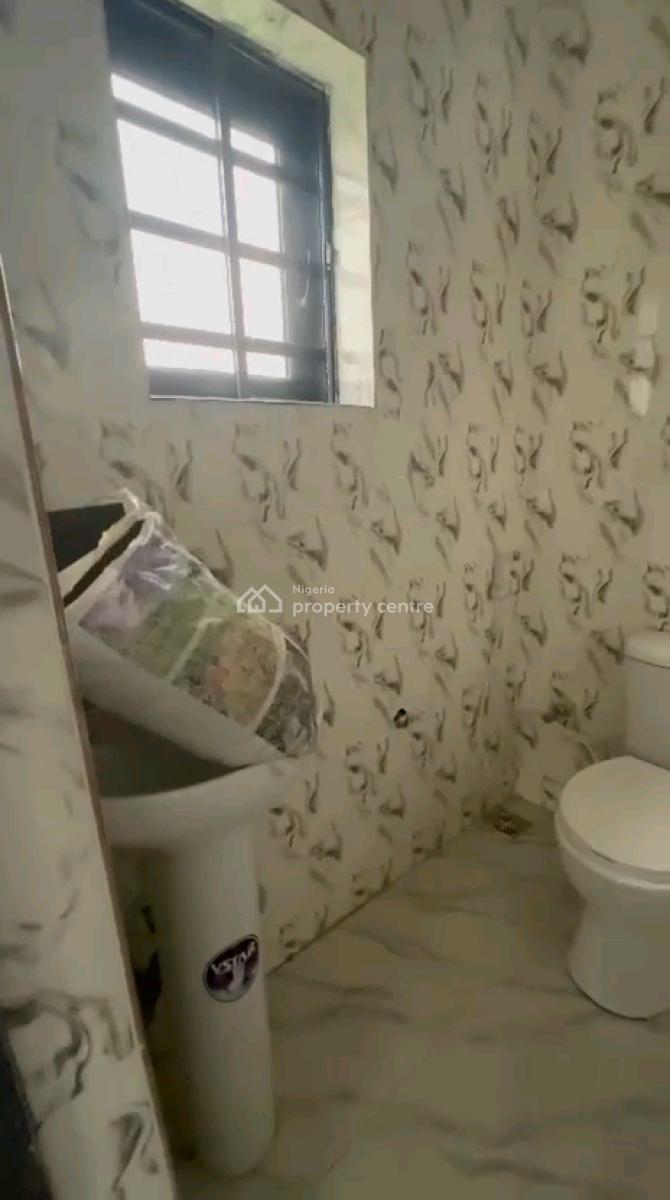 a Compact and Standard 2bedroom Flat, Upflat & Groundflat with All Roo, Off Goodluck Road, Ori-oke, Ogudu, Lagos, Flat / Apartment for Rent