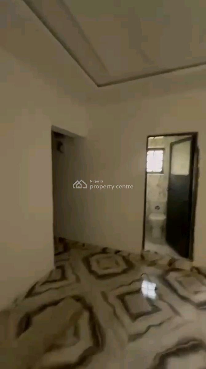 a Compact and Standard 2bedroom Flat, Upflat & Groundflat with All Roo, Off Goodluck Road, Ori-oke, Ogudu, Lagos, Flat / Apartment for Rent