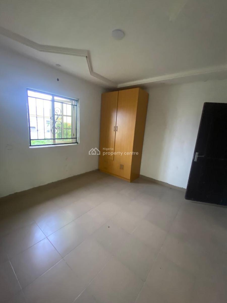 3bedrooms and Parlour, Inside Ogombo Estate, Ogombo, Ajah, Lagos, Flat / Apartment for Rent