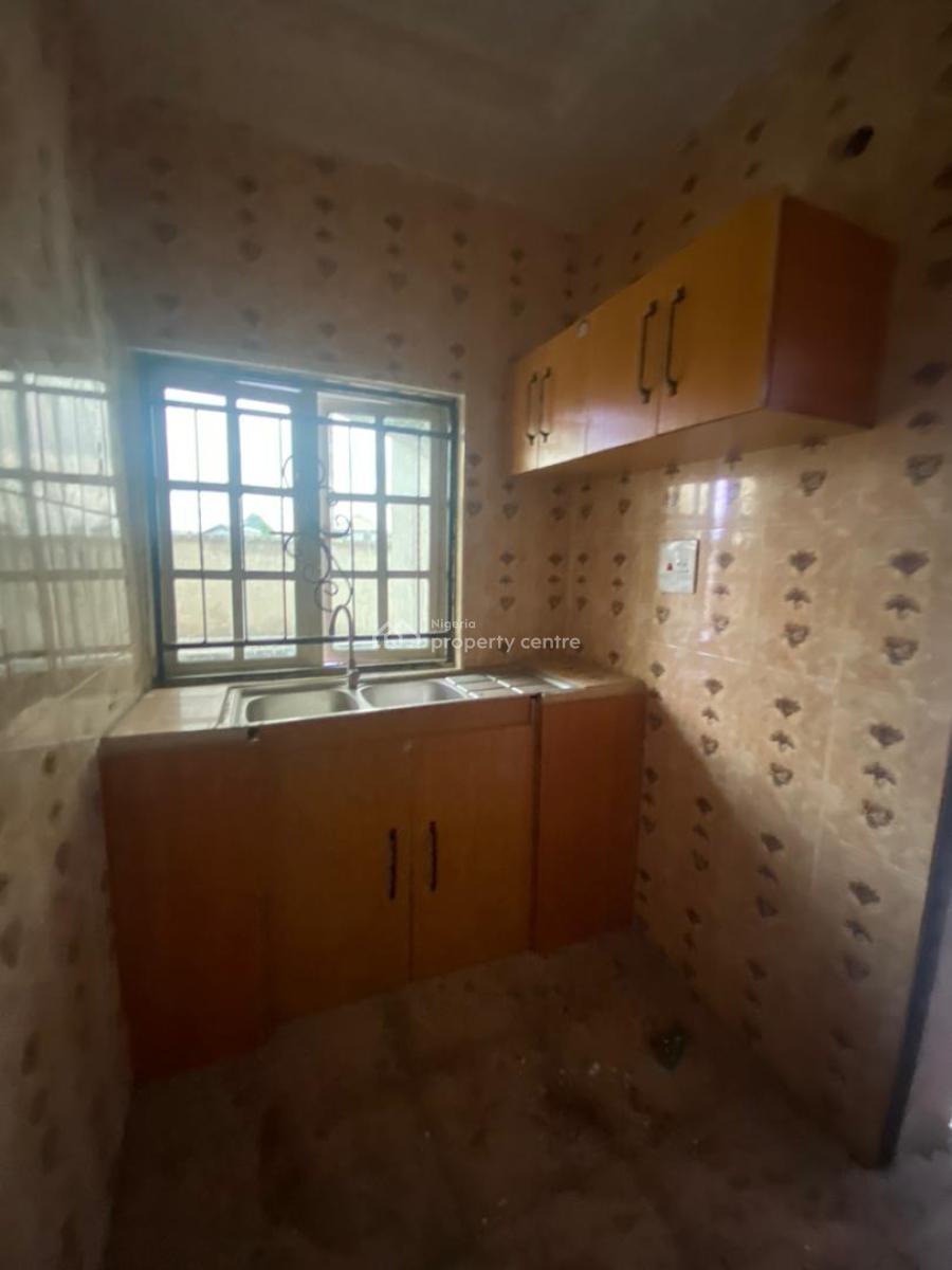 3bedrooms and Parlour, Inside Ogombo Estate, Ogombo, Ajah, Lagos, Flat / Apartment for Rent