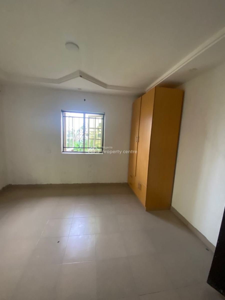 3bedrooms and Parlour, Inside Ogombo Estate, Ogombo, Ajah, Lagos, Flat / Apartment for Rent