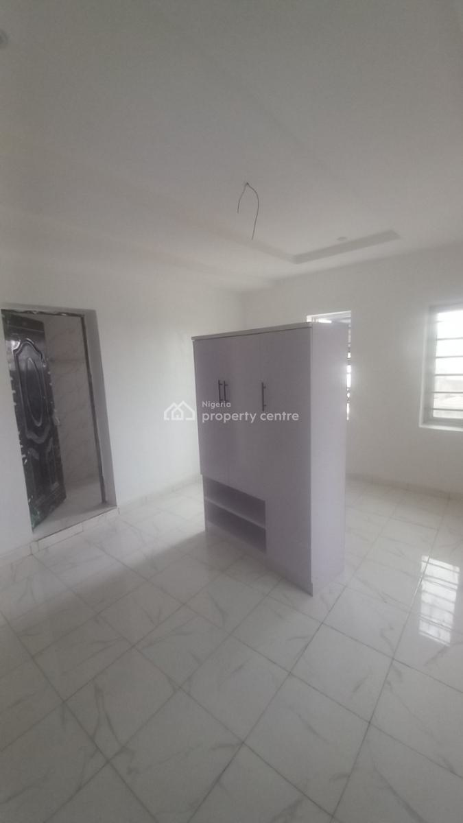 Newly Built & Spacious 2 Bedrooms Flat in an Estate, Dawaki, Gwarinpa, Abuja, Flat / Apartment for Rent