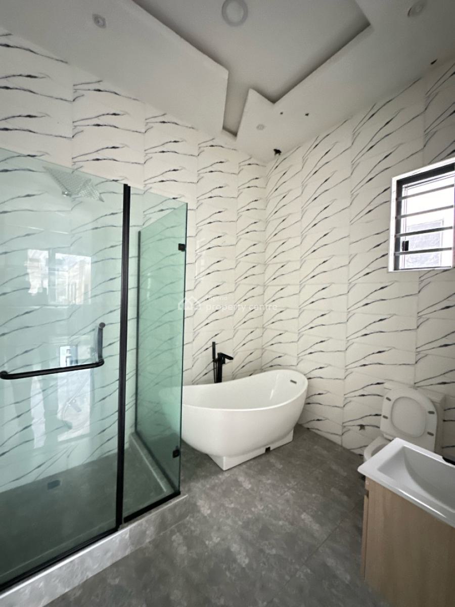 3bedrooms Semi Detached Duplex with Bq, Chevron, Lekki, Lagos, Semi-detached Duplex for Rent