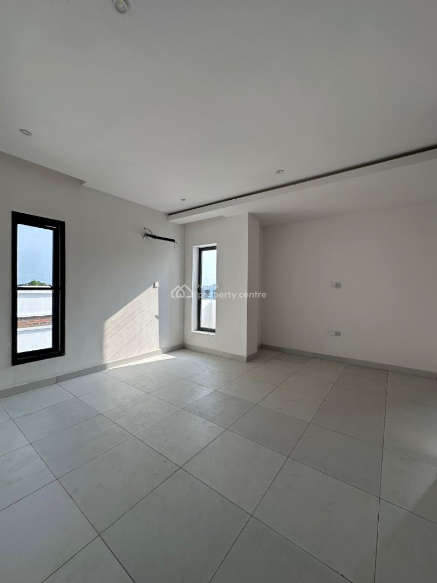 High-end 3 Bedroom, Lekki Phase 1, Lekki, Lagos, Flat / Apartment for Rent