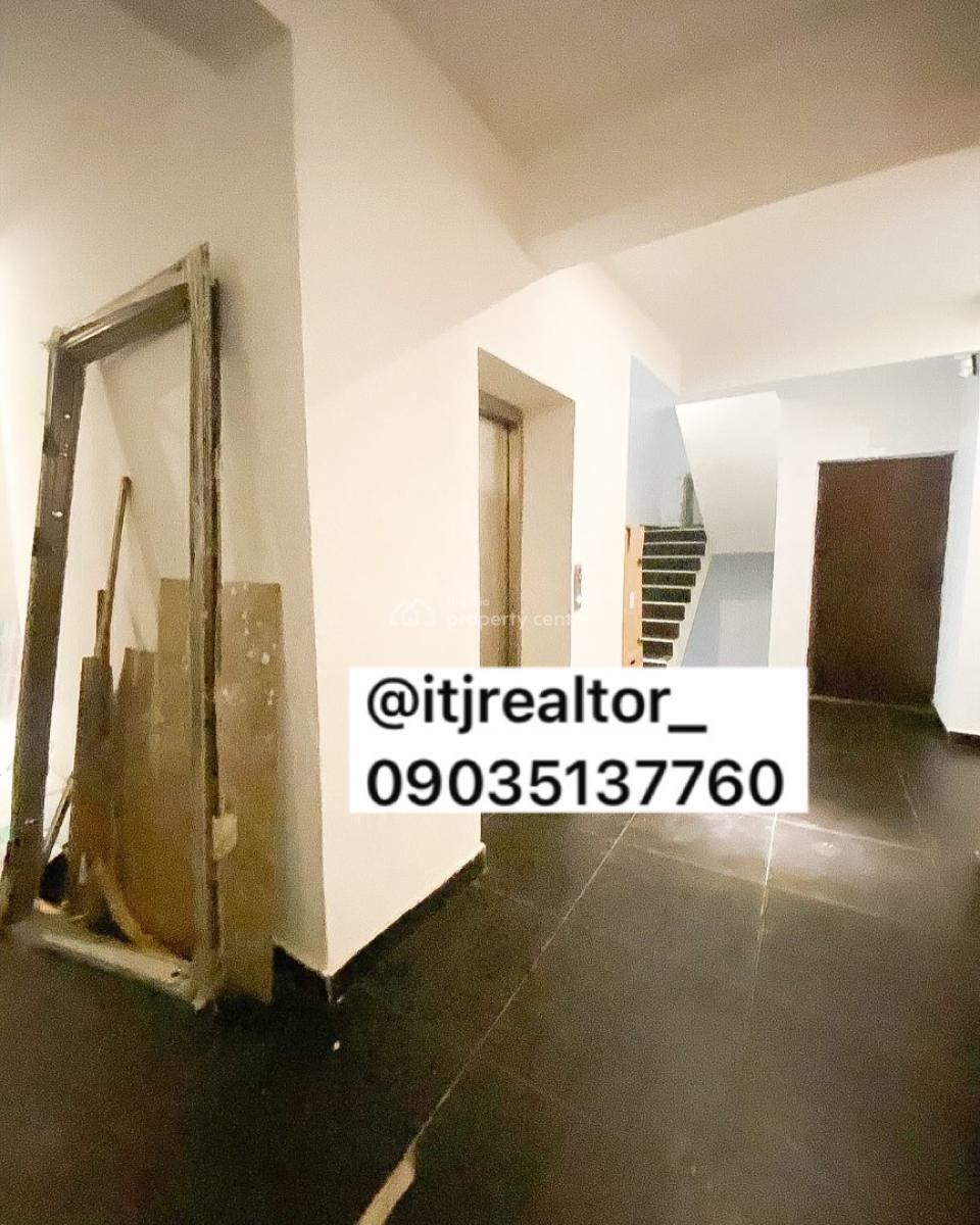 Stunning 3 Bedroom Maisonette with Bq, Lekki Phase 1, Lekki Phase 1, Lekki, Lagos, Detached Duplex for Sale
