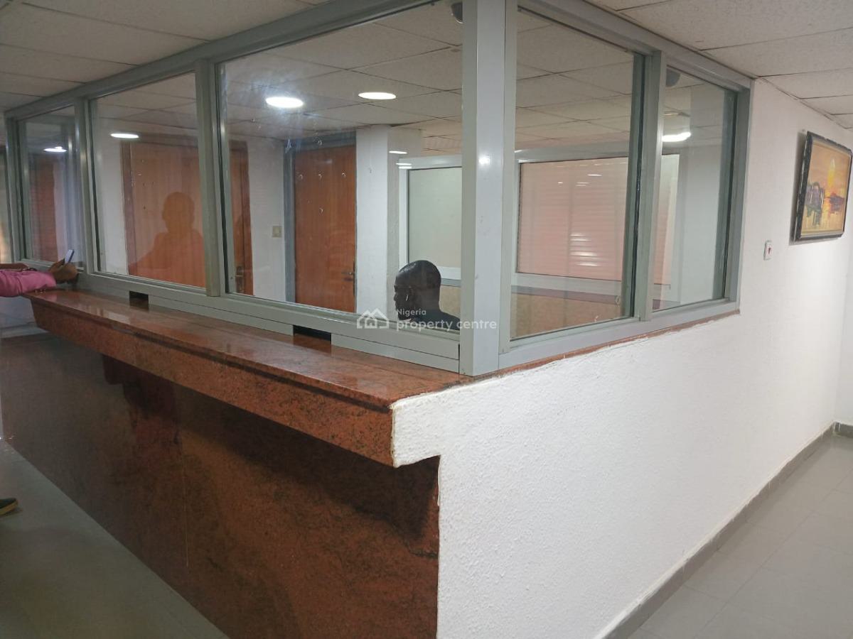 Commercial Property with 4 Floors, Ikorodu Road By Benson Bus Stop, Ikorodu, Lagos, Commercial Property for Sale