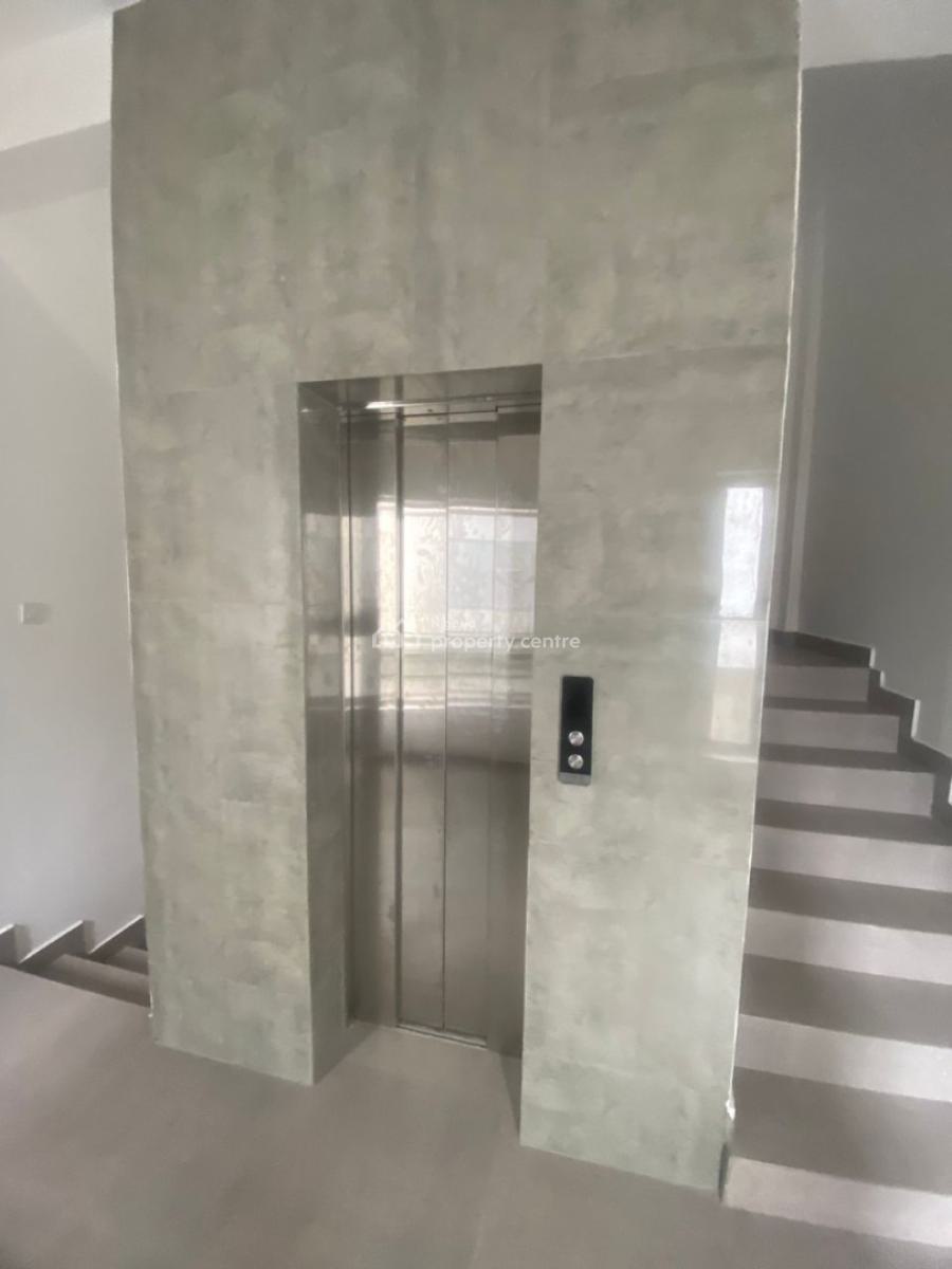 3 Bedroom Apartment with Boys Quarters and Elevator, Lekki, Lekki Phase 1, Lekki, Lagos, Flat / Apartment for Rent