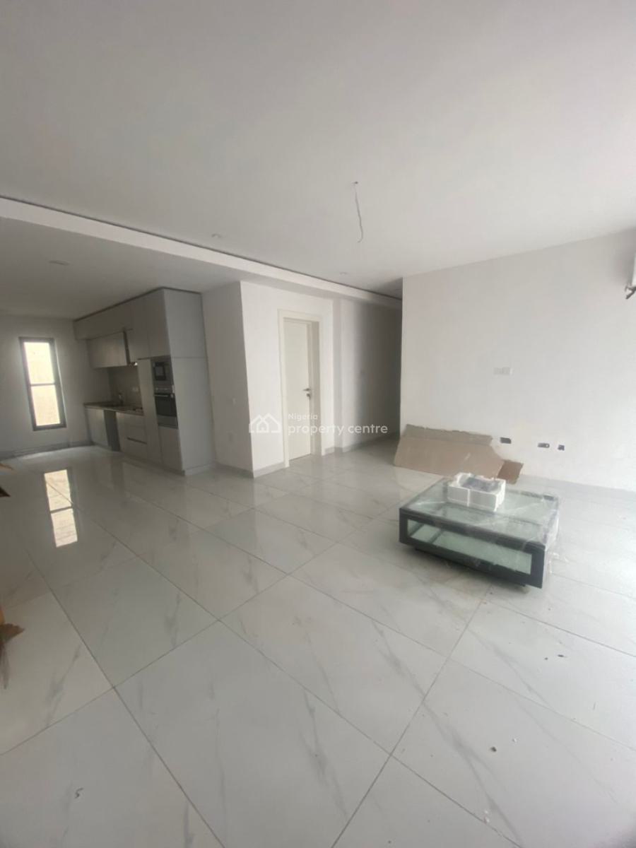 3 Bedroom Apartment with Boys Quarters and Elevator, Lekki, Lekki Phase 1, Lekki, Lagos, Flat / Apartment for Rent
