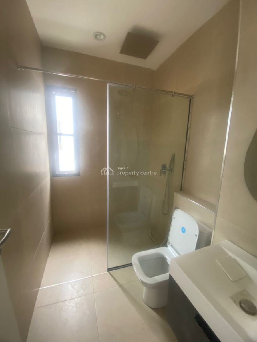 3 Bedroom Apartment with Boys Quarters and Elevator, Lekki, Lekki Phase 1, Lekki, Lagos, Flat / Apartment for Rent