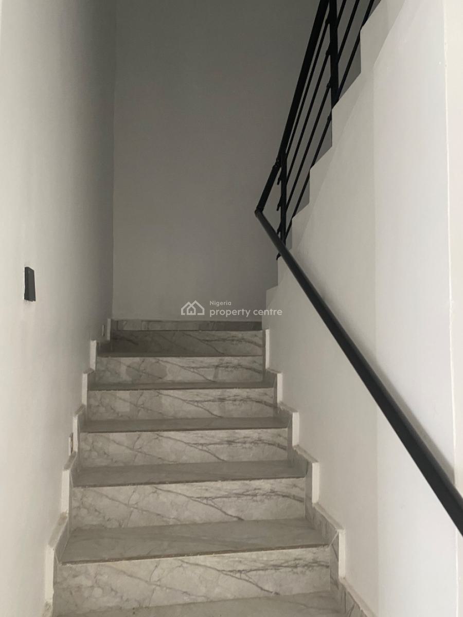 Well Built with Awesome Recreational Facilities and Great Titles, Well Secured Estate, Olokonla, Ajah, Lagos, Terraced Duplex for Sale