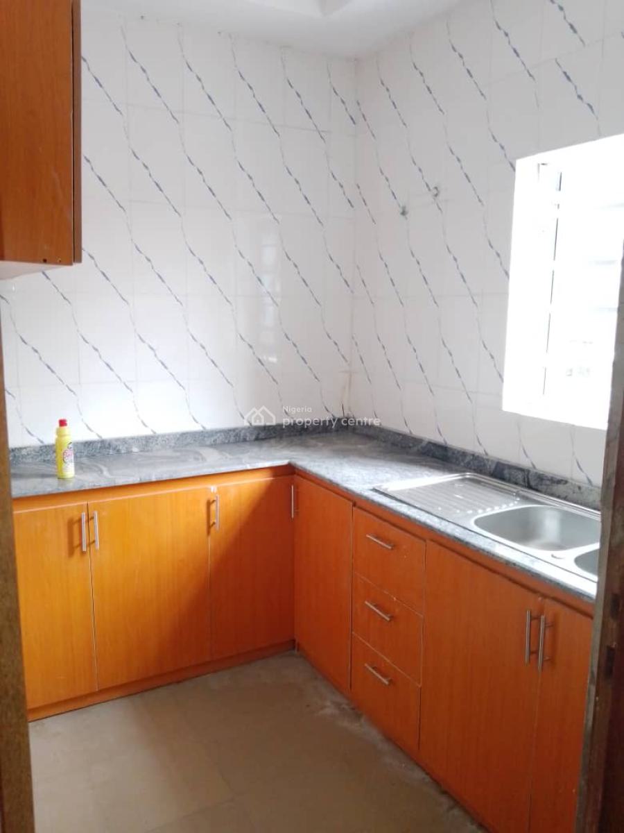 Sharp Mini Flat, Abijo Gra Ext, Ajah, Lagos, Mini Flat (room and Parlour) for Rent