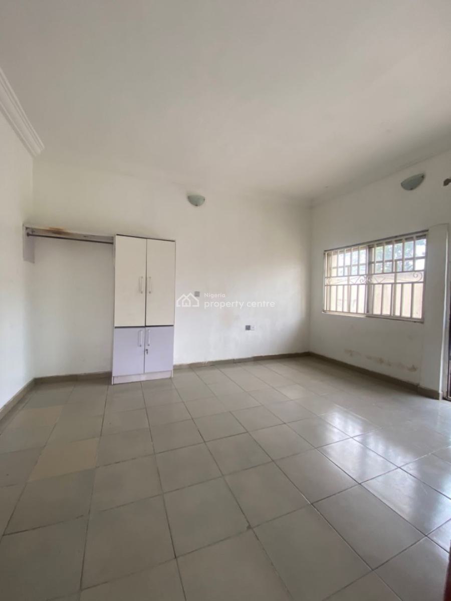 Clean and Spacious Selfcon Available, Majek, Sangotedo, Ajah, Lagos, Self Contain (single Rooms) for Rent