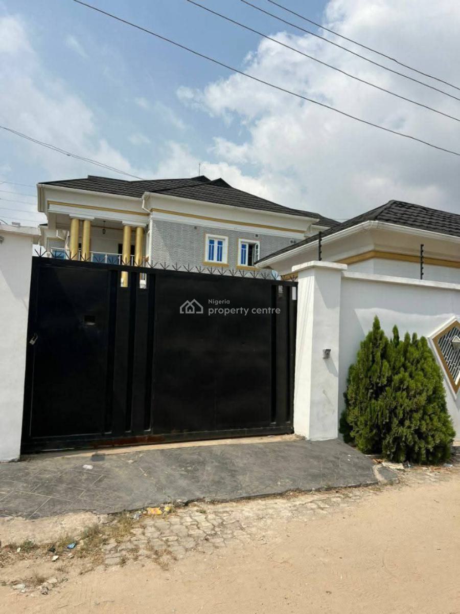 Standard Well Maintained 4 Bedroom Semi Detached House with Bq, in a Secured Est, Awoyaya, Ibeju Lekki, Lagos, Detached Duplex for Sale
