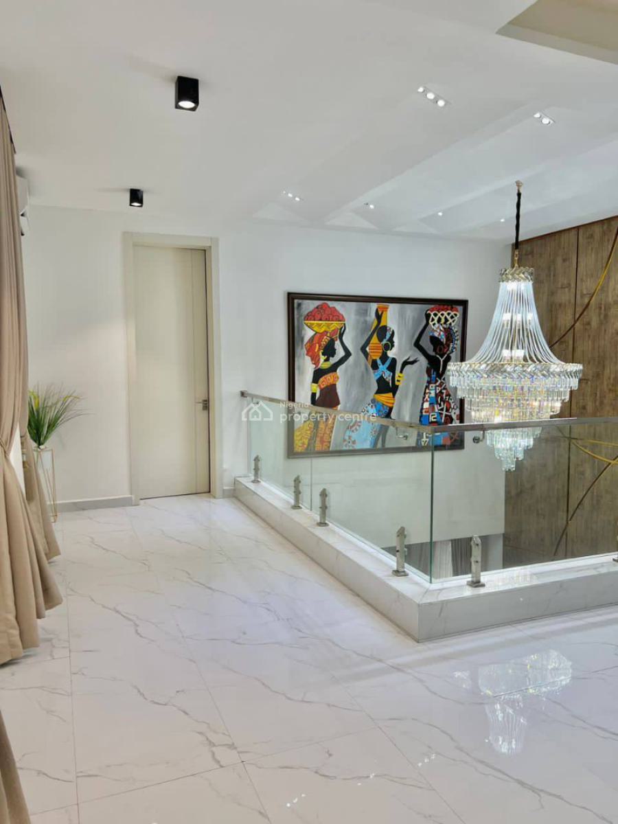 Grand Luxury 5 Bedroom Duplex, Phase 1, Admiralty Road, Lekki, Lagos, Flat / Apartment Short Let