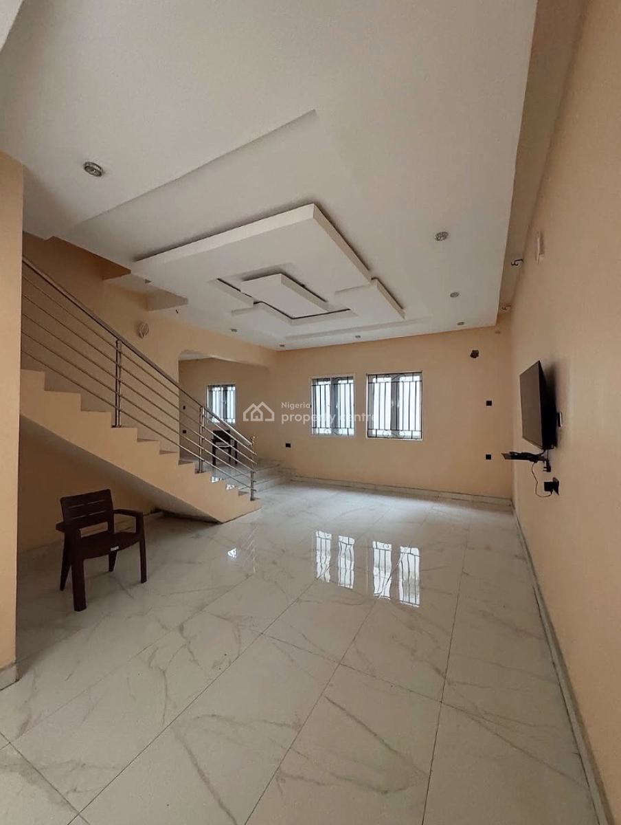 5 Bedroom Detached Duplex in Serene Neighborhood, Eliozu-eneka Link Road, Shell Cooperative, Port Harcourt, Port Harcourt, Rivers, Detached Duplex for Sale