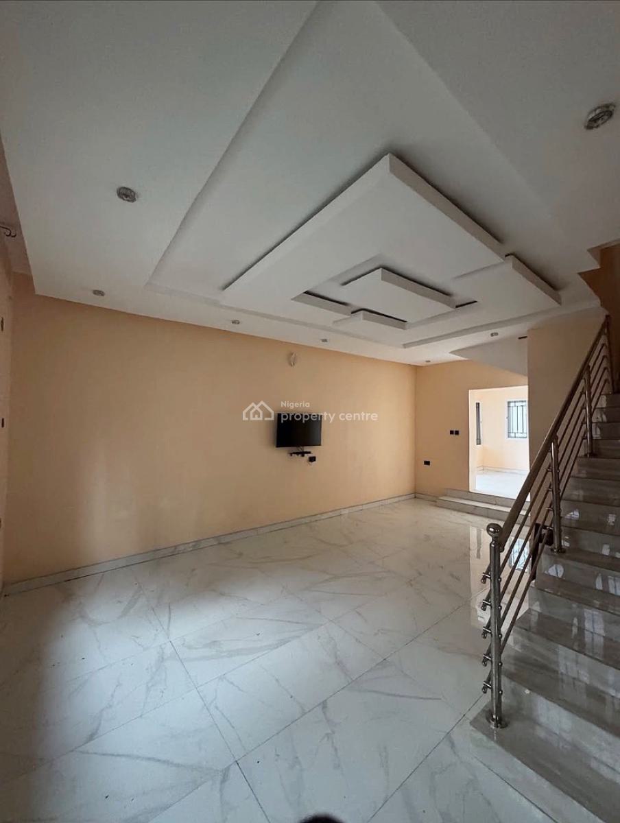 5 Bedroom Detached Duplex in Serene Neighborhood, Eliozu-eneka Link Road, Shell Cooperative, Port Harcourt, Port Harcourt, Rivers, Detached Duplex for Sale