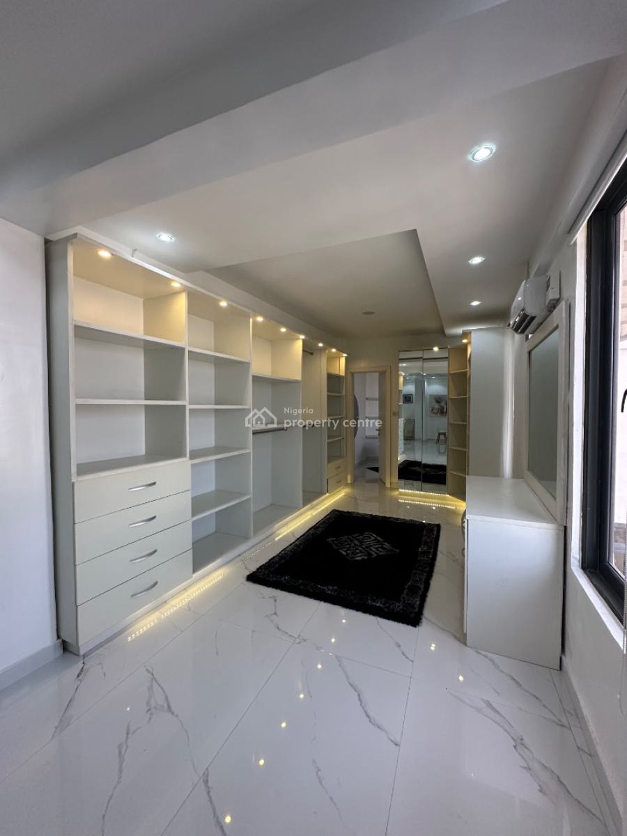 3bedroom Fully Furnished, Lekki Phase 1, Lekki, Lagos, Flat / Apartment for Rent