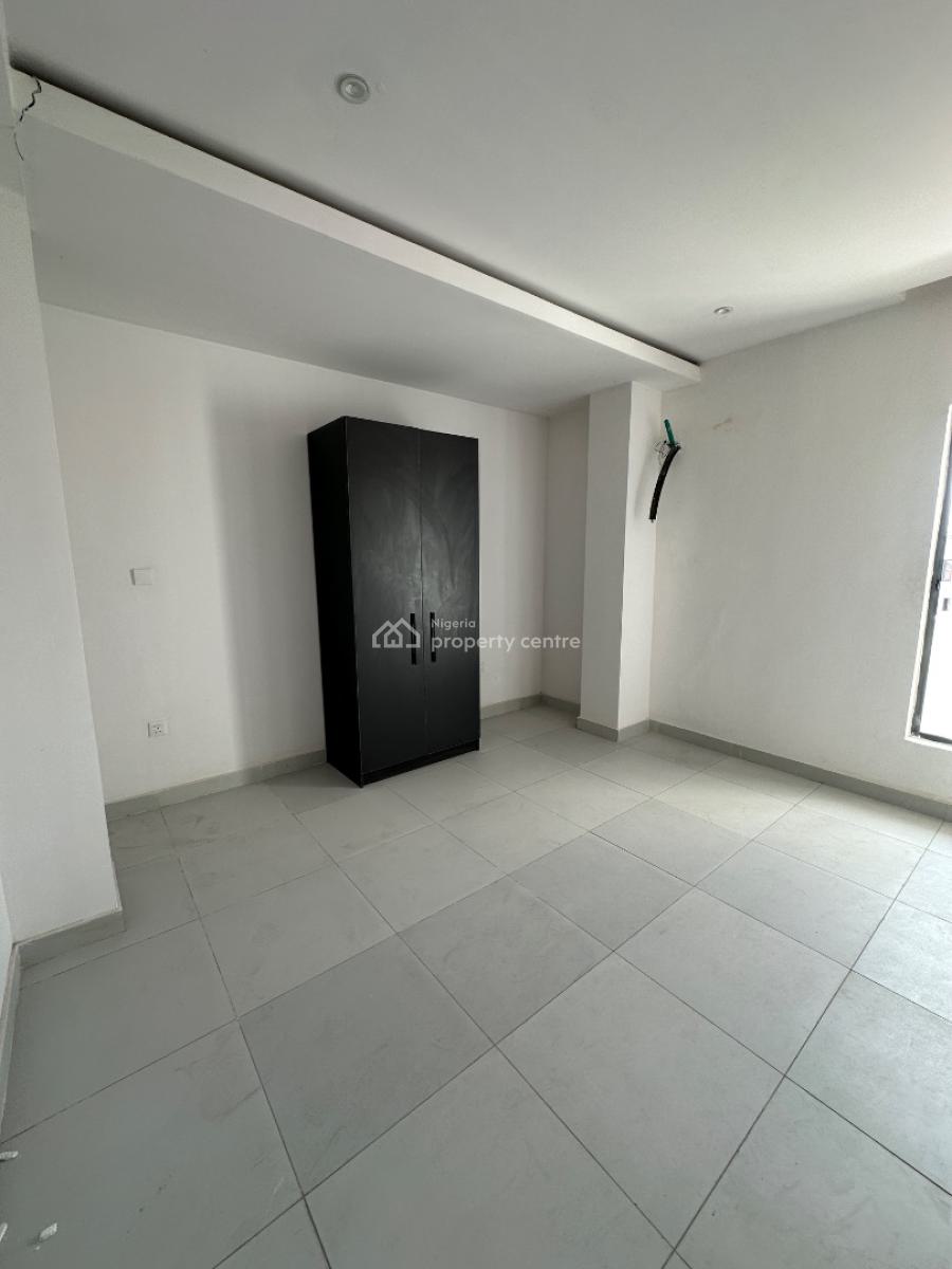 3bedroom Apartment, Lekki Phase 1, Lekki, Lagos, Flat / Apartment for Rent