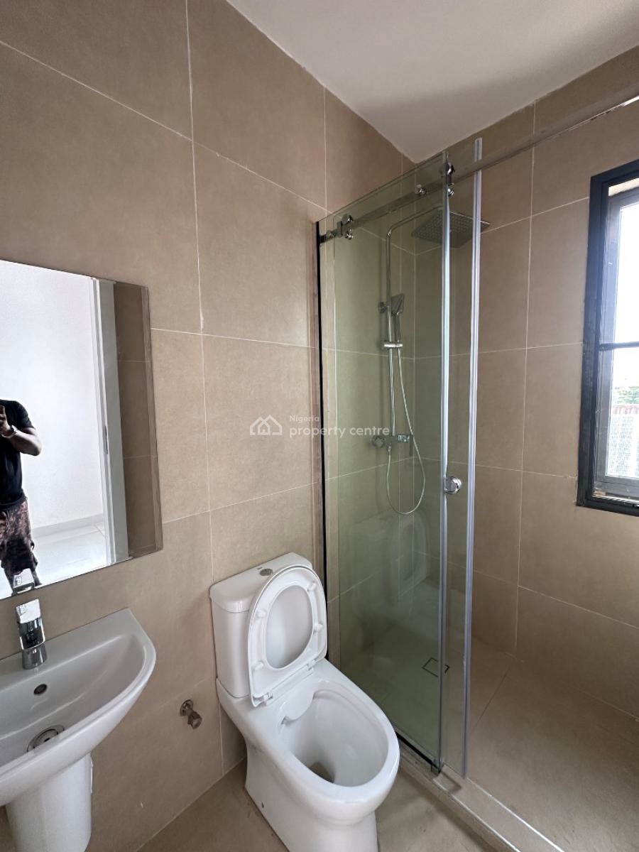 3bedroom Apartment, Lekki Phase 1, Lekki, Lagos, Flat / Apartment for Rent