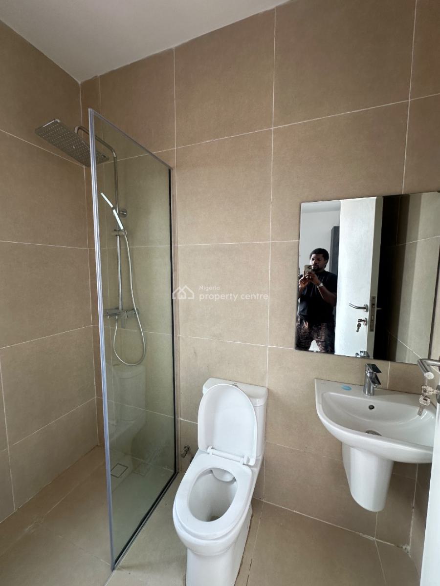 3bedroom Apartment, Lekki Phase 1, Lekki, Lagos, Flat / Apartment for Rent